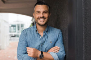 Entrepreneur Colin Boyd talks about how to sell from virtual stages
